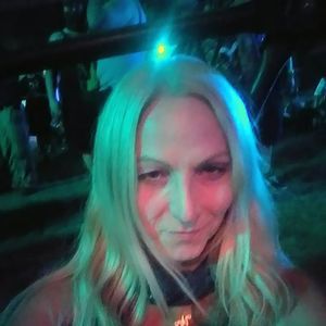 Meet your Posher, Robin